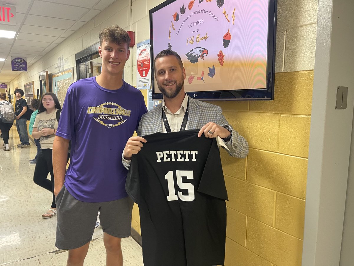 Coach Dale Estes tweet media