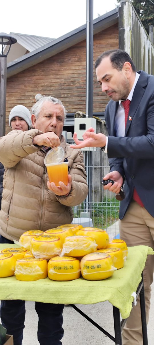 DipCBorquez's tweet photo. Los adultos mayores me hablaron de vivienda. Mi compromiso es que tengan tranquilidad y seguridad en un hogar propio, porque se lo han ganado con toda una vida de esfuerzo.
#CristianBorquezDiputadoAysen #AquiEstaAysen #MasLibertadMasAysen” https://t.co/xnl8OIoBzJ