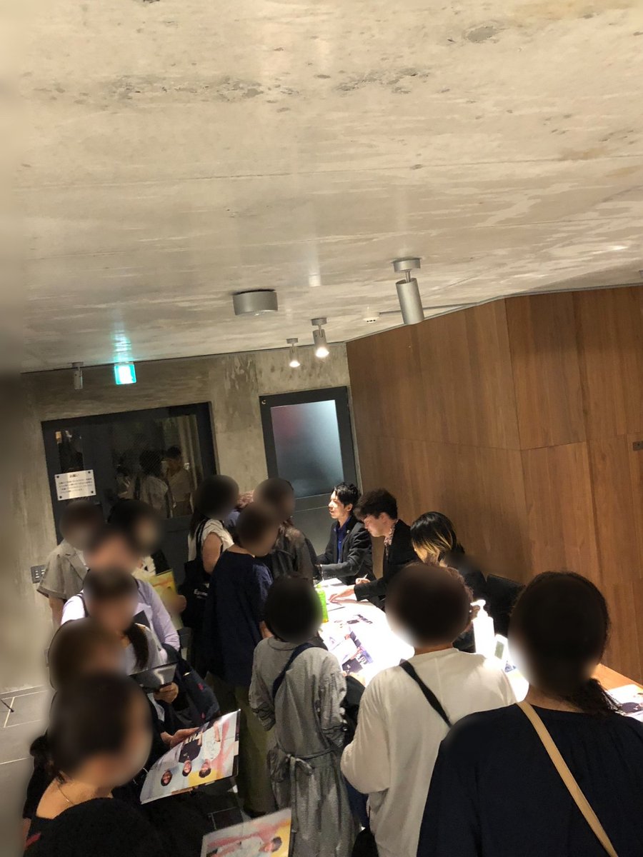 pmt_3_ensemble's tweet image. 限定販売グッズ&amp;amp;サイン会
大盛況で終了しました！

来ていただいた皆さまありがとうございました！

またお会いできるのを楽しみにしてます

マリーコンツェルト @mk_haus 
#藤井空 #峯崎圭輔 #本橋隼人
#PMT