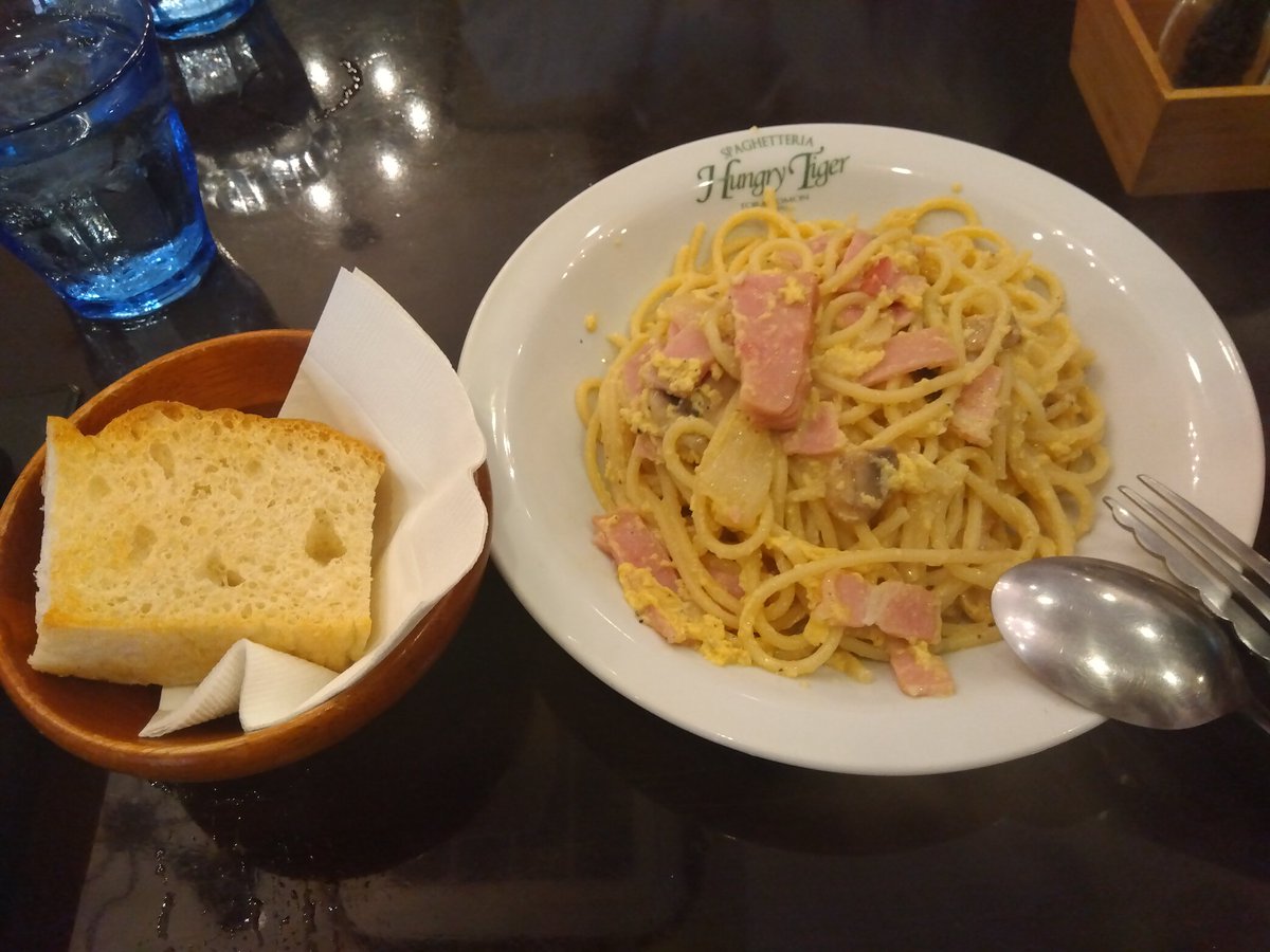 おはようございます☀

暑い日も終わり涼しくなってきましたね😁
汗っかきの私は夏が少し苦手です😨

暑さに耐えきれず1000円片手にパチンコ店で涼んでた日が増えました🤣

週末頑張っていきましょう‼️💪

#つぶやキコーナ
#パチンコ好きと繋がりたい
#スロット好きと繋がりたい