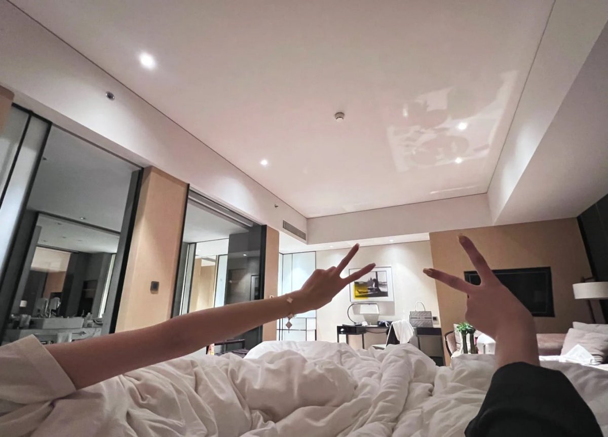 Maeve3364598's tweet photo. Peaceful vibes &amp; cozy nights ✌️🤍 https://t.co/F4Ekh3D0e4