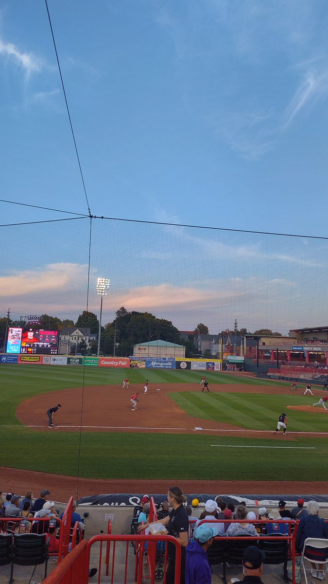 #EasternLeague Baseball bucket list check-off
See <a href="/AltoonaCurve/">Altoona Curve</a> and <a href="/erie_seawolves/">Erie SeaWolves</a> rivalry in a playoff series!
📑☑️
Check!