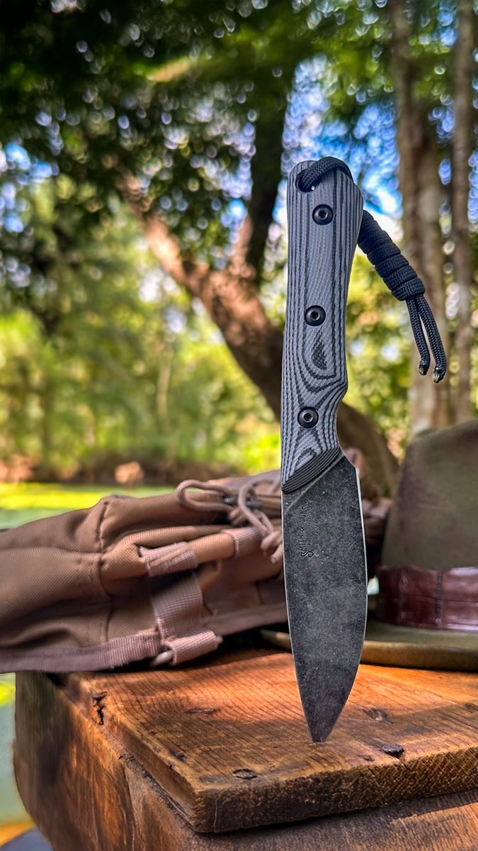 🚨 Custom Drop Alert! Magnacut Blackout Braves are live in multiple materials—including Fat Carbon, G-10, and Micarta. First time we’ve done a Brave Magnacut drop with more than one option. Don’t miss it!