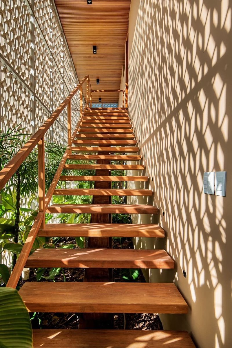 Áyòmídé George (Arc.) tweet media