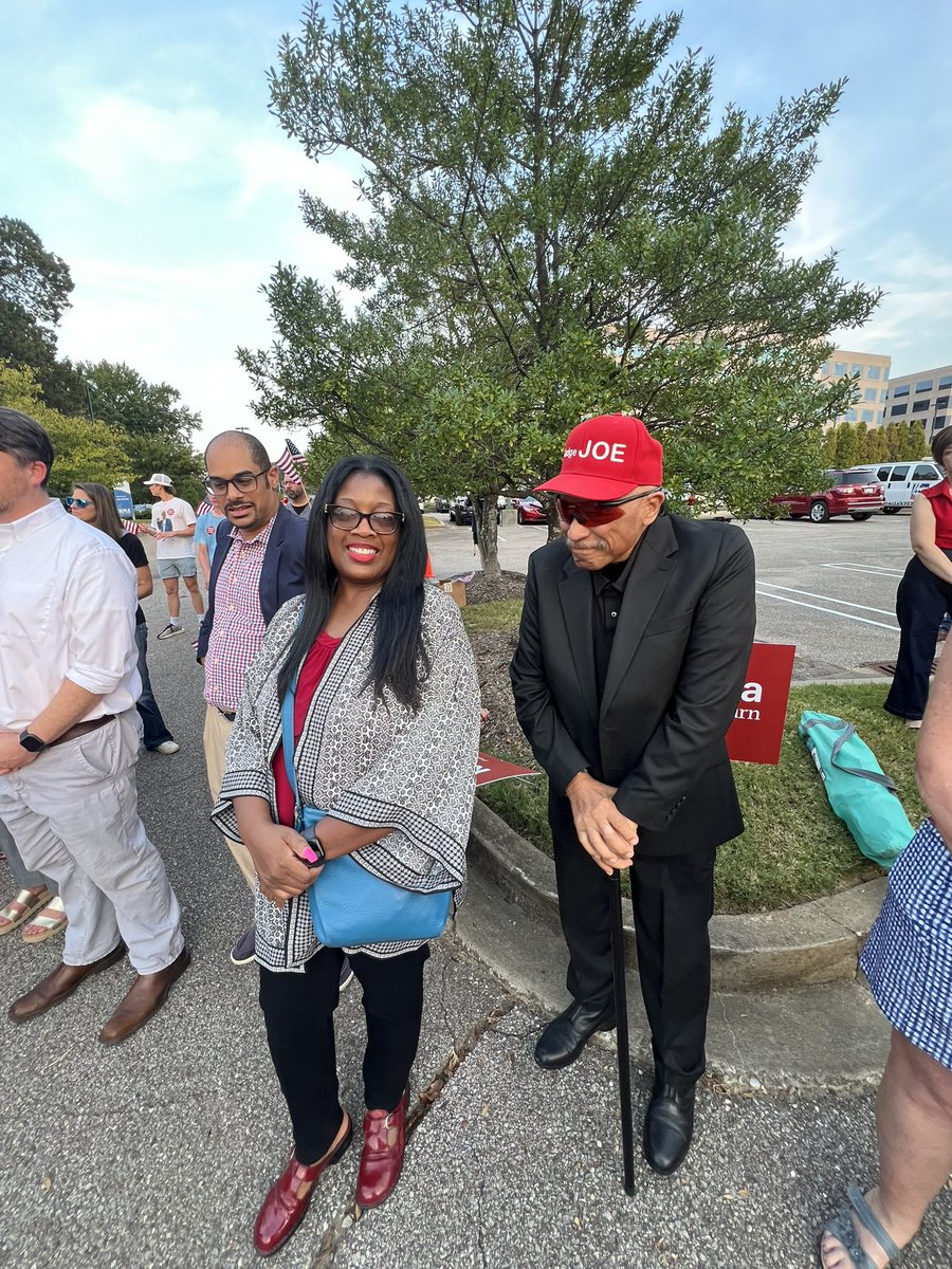 Ben Deeter (@benpdeeter) on Twitter photo The LEGENDARY <a href="/JudgeJoeBrownTV/">JudgeJoeBrown</a> shows up to personally welcome <a href="/POTUS/">President Donald J. Trump</a>’ National Guard to the city of Memphis.
RT if you love Judge Joe Brown 🔥 The LEGENDARY <a href="/JudgeJoeBrownTV/">JudgeJoeBrown</a> shows up to personally welcome <a href="/POTUS/">President Donald J. Trump</a>’ National Guard to the city of Memphis.
RT if you love Judge Joe Brown 🔥