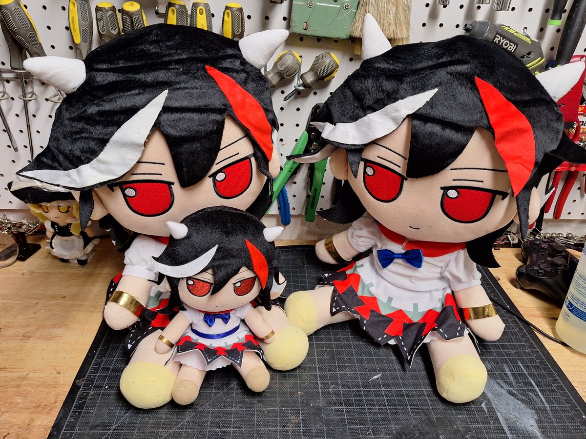 giant seija fumos.
that is all.