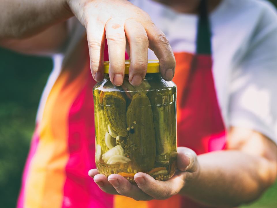 InterConCLE's tweet image. Catch the Cleveland Pickle Fest on September 20 at Mall C. Stay close to the fun and unwind in modern luxury at #InterConCLE with premium service and inviting views.
bit.ly/4lmN0kN