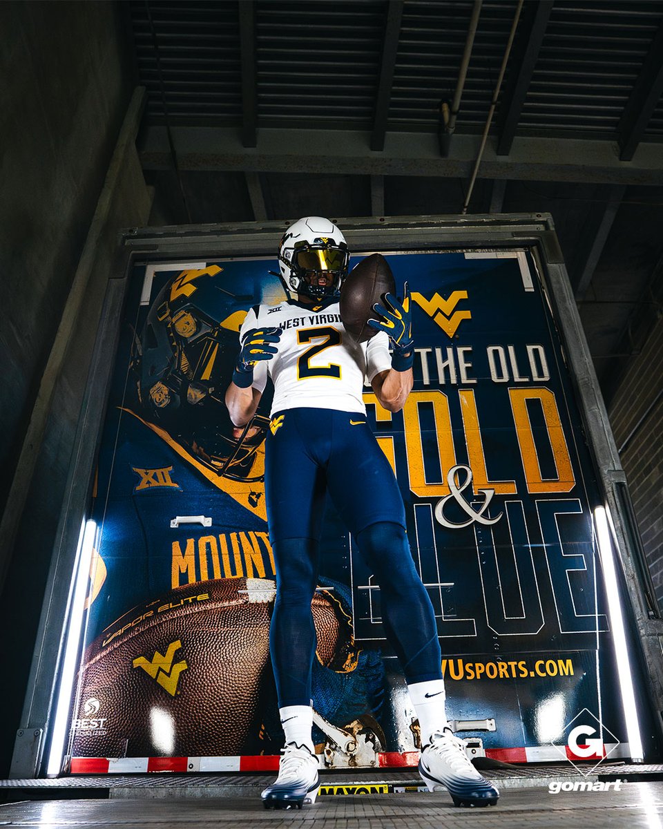 WVUSports's tweet photo. Rollin' out 🚚

@GoMartStores https://t.co/lahfNLVi7z