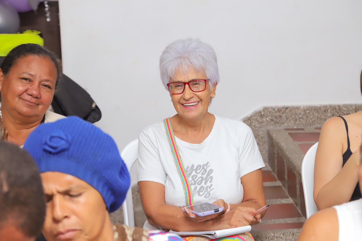 Ruta 500+ Avanza con Más Oportunidades

En alianza con la Fundación Capital y el programa Strive, 35 emprendedores participaron en el Taller Cambia Tu Chip Financiero, en el que aprendieron a usar el celular como herramienta clave para ahorrar, vender y hacer crecer sus negocios.