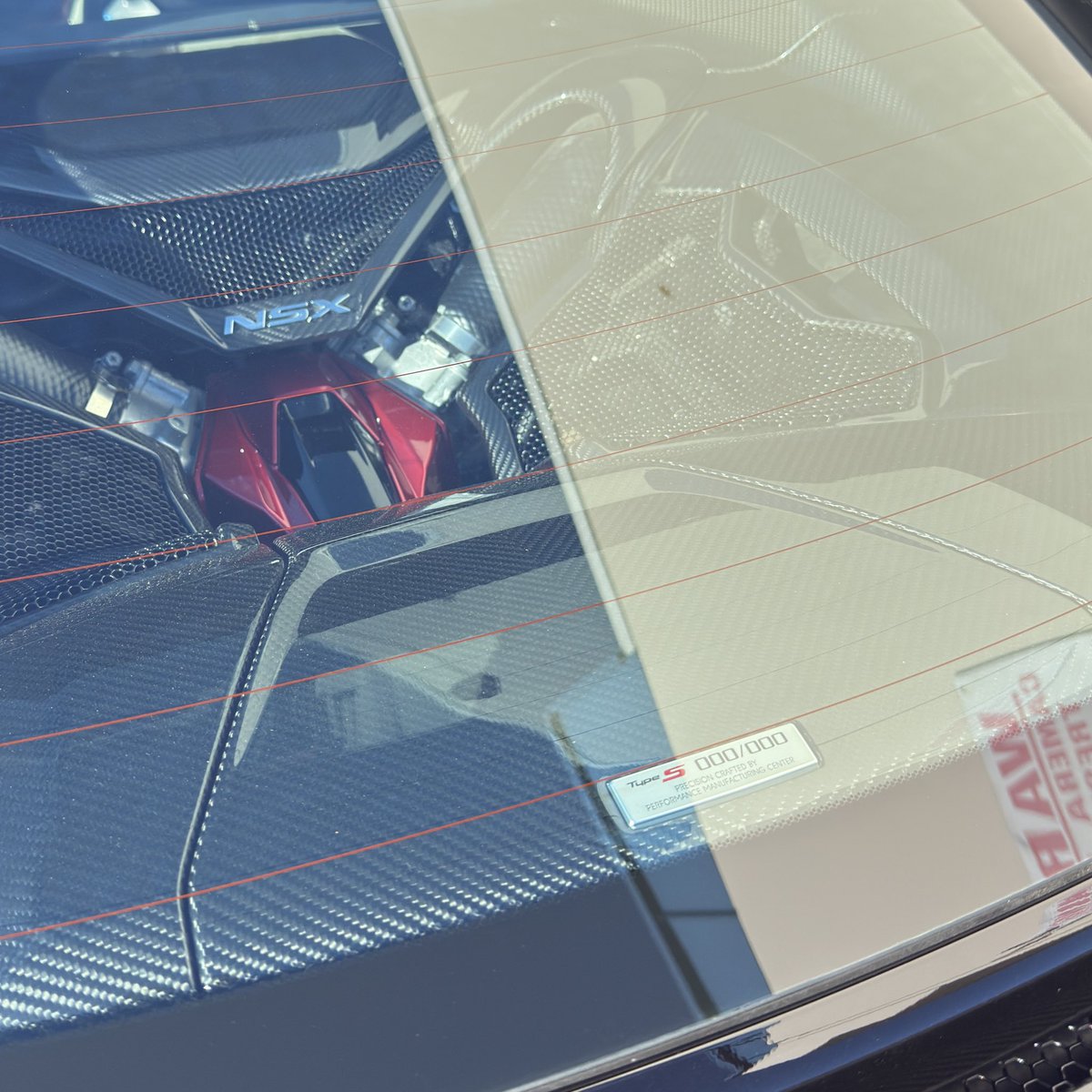 Jrozc_'s tweet photo. Guy I'm selling my stock s15 wheel on FB market place casually shows up in a production model 000 NSX Type-S 🤯 https://t.co/fRFfYcRCyo