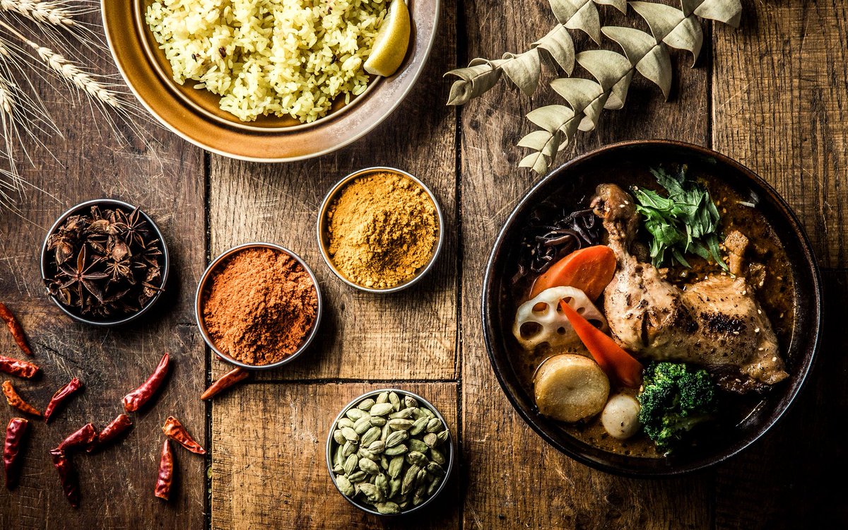 おはようございます😊

🍛本店 11:30〜14:30（L.O14:00）
🍛シタッテ 11:30〜15:30（L.O15:00）
🍽ディナー共通 17:00〜21:00（L.O20:30）

ランチは店舗ごとに時間が違いますのでご注意ください🙇🏻‍♀️
#スープカレーGARAKU
#本店
#シタッテサッポロ店