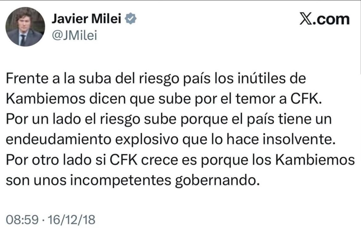 cristiancim's tweet photo. Hola señor Presidente.
Un placer leerlo.
CIAO https://t.co/XAvn9Q0ZuR