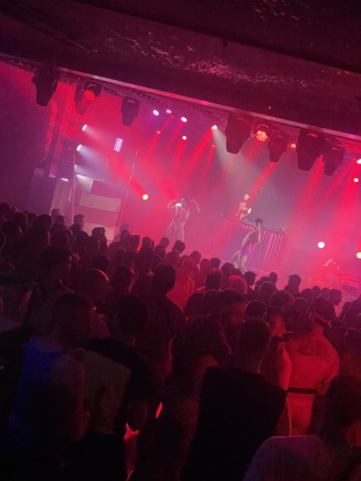 Watch Ab👊🏻 (53k)'s leaked NSFW photo on TwXstars