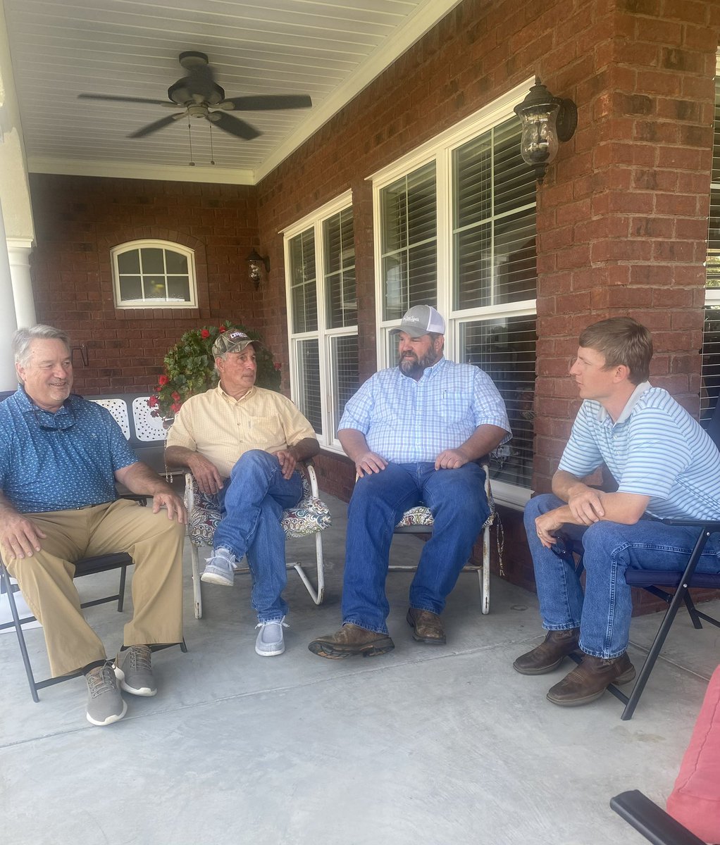 RepLedbetter's tweet image. I enjoyed spending Thank a Farmer Day with some of the good people keeping the farming tradition alive in DeKalb County. Our farmers work every day to ensure America never relies on foreign countries to feed our people - so buy local every chance you get.