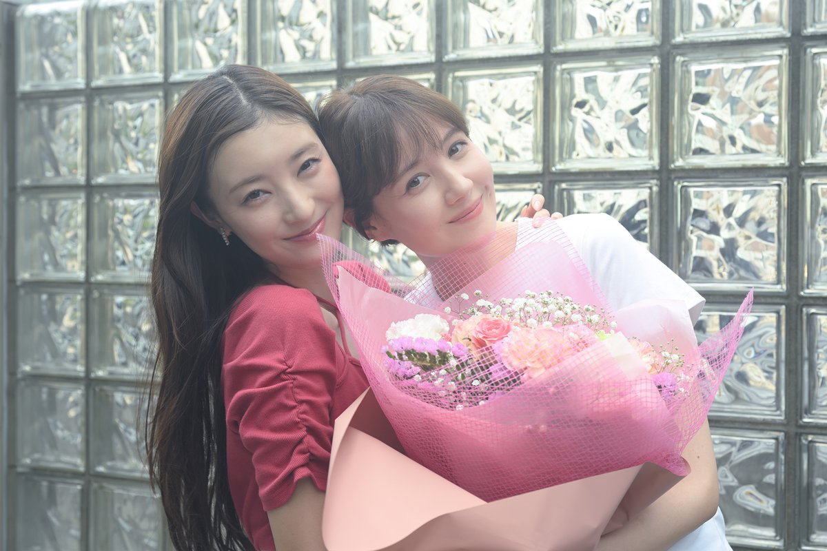 talent_databank's tweet image. トリンドル玲奈主演『レプリカ 元妻の復讐』最終回を前に古屋呂敏が撮影したクランクアップ写真&出演者コメントを特別公開! - タレントデータバンク
▼詳細はこちら
talent-databank.co.jp/special/topics…
#レプリカ #トリンドル玲奈 #宮本茉由
@tx_premiere23