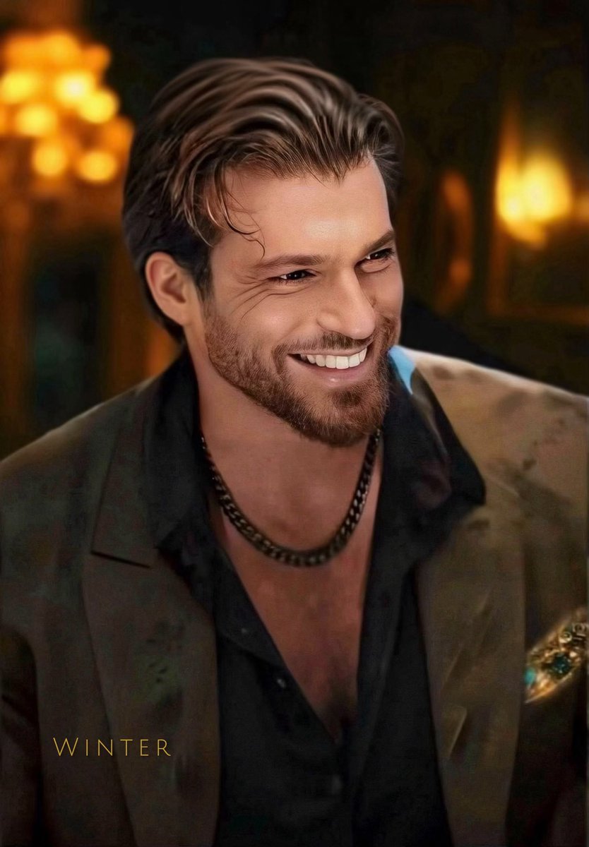 «El destino no reina sin la complicidad secreta del instinto y de la voluntad.»
Giovanni Papini
Buenos días a todas 🌞
Feliz  viernes ❤️
#CanYaman 👑
#Sandokan 🐅
#ElTurco ⚔️