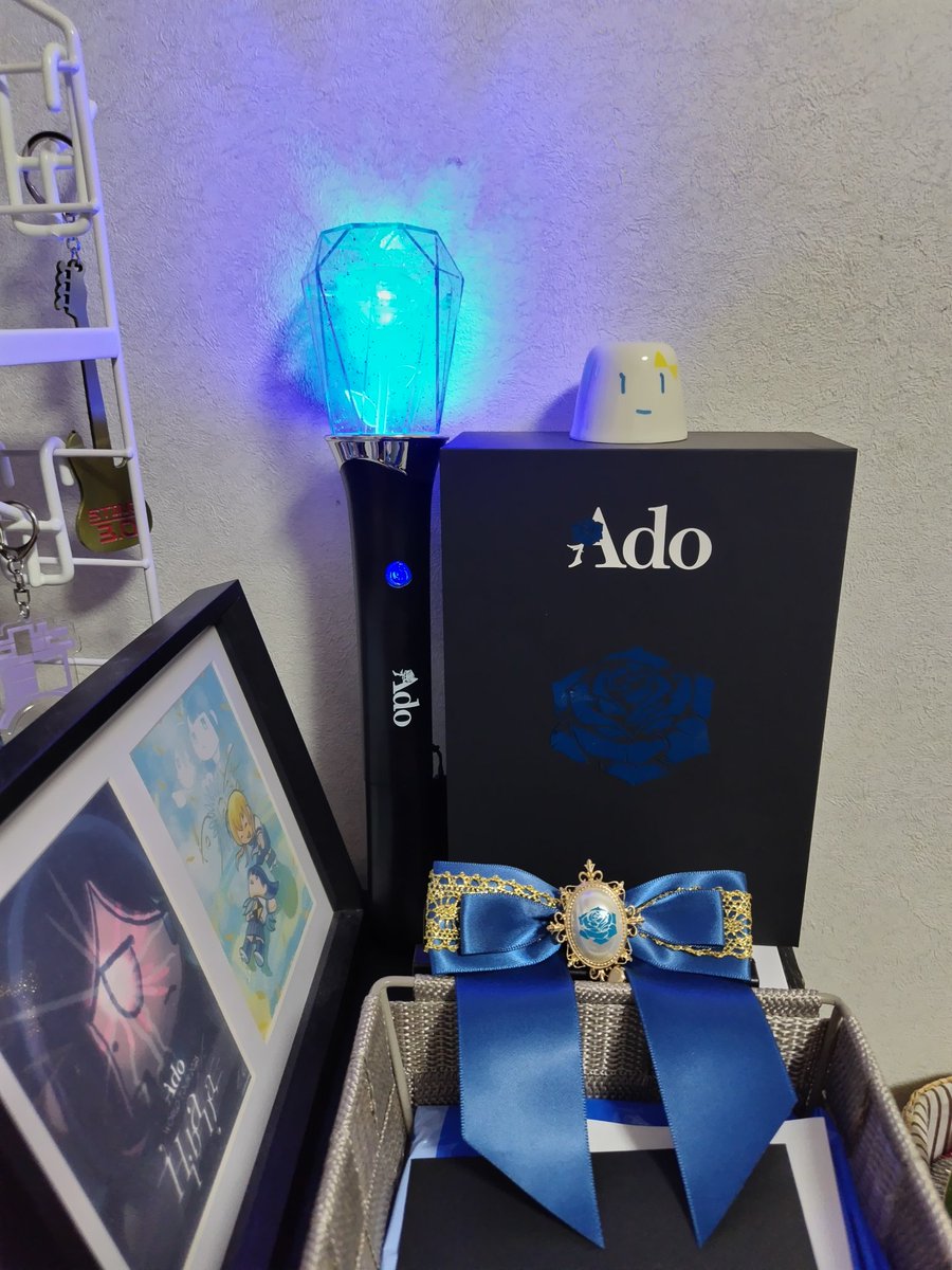 hidechanmc's tweet image. ようやく届いたぁ〰️、人生初ペンラ😀
東京ドームでブンブン振るぞ〜👍