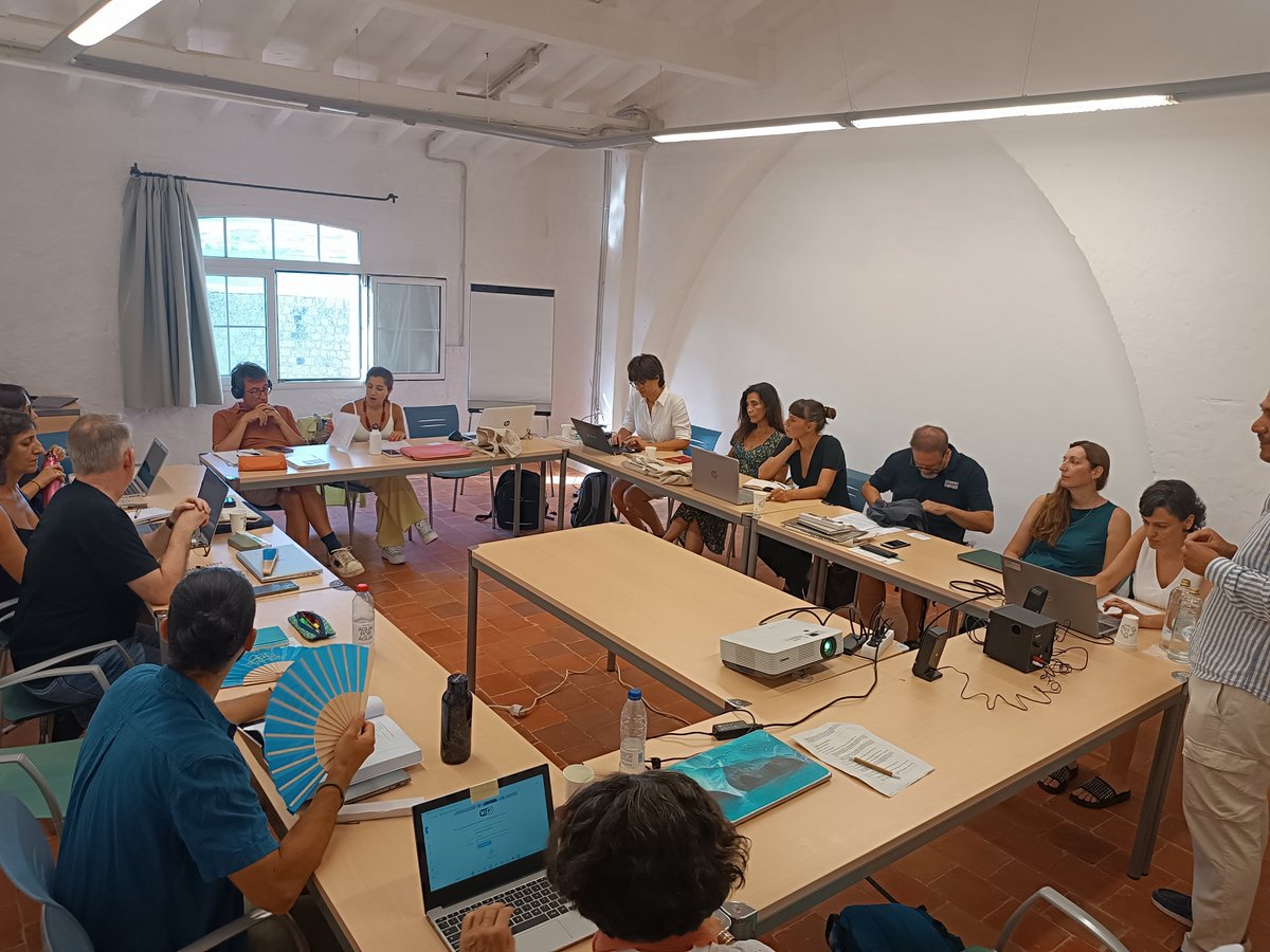 Iris Parra Jounou tweet media