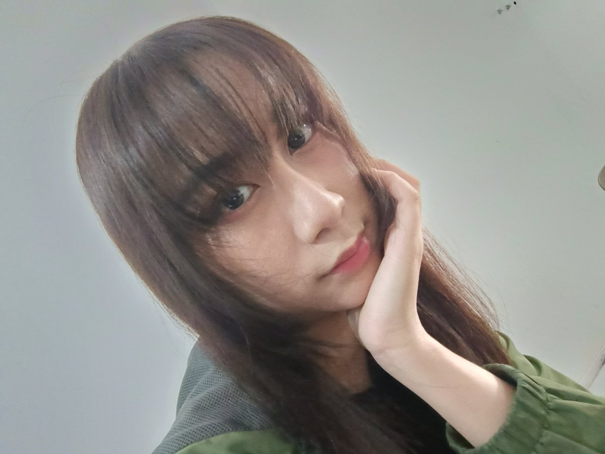 lepiwww's tweet photo. Coba gaya make up yang rada beda. Happy #LeviDay !! Ga kerasa udah hari Jumat lagi ya.β¨ Enjoy your weekend https://t.co/Nt26cSfGRs