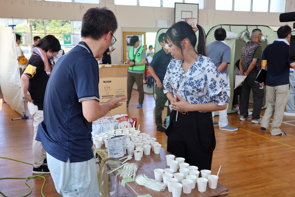 ／
来週月曜日19時半から放送の
#あったか京都！(KBS京都テレビ)は…
＼

お笑い芸人 ＃アルミカン のさおりんが
京都府総合防災訓練を徹底調査⛑️

今回は、避難所運営訓練の現場に潜入！👍

ぜひお見逃しなく🎶