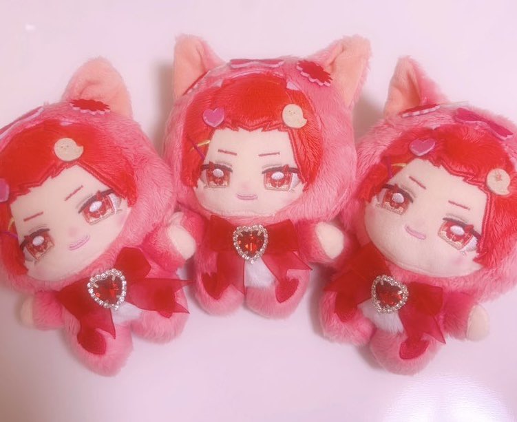 周年グッズ届きました.ᐟ.ᐟ
お手手繋いでるみたいで可愛い👶🏻❤️
凄く大事にしますね.ᐟ.ᐟ

♡  #きいてよりうらくん