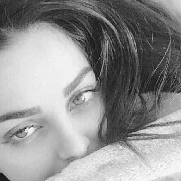 لا تدع سعادتك تعتمد على شيء
يمكن أن تخسره.
جمعه مباركه على الجميع بالخير 💙🤍