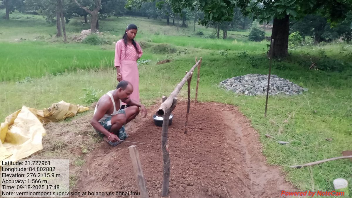 #Vermicompost supervision at Balang VSS, Bonai FMU (#BonaiRange) to enhance #soilfertility and support #communitylivelihoods.
<a href="/pccfodisha/">PCCF & HoFF Odisha</a> 
<a href="/Prem_CWLWOdisha/">Prem Kumar Jha</a> 
<a href="/RourkelaRc79045/">RCCF Rourkela</a>