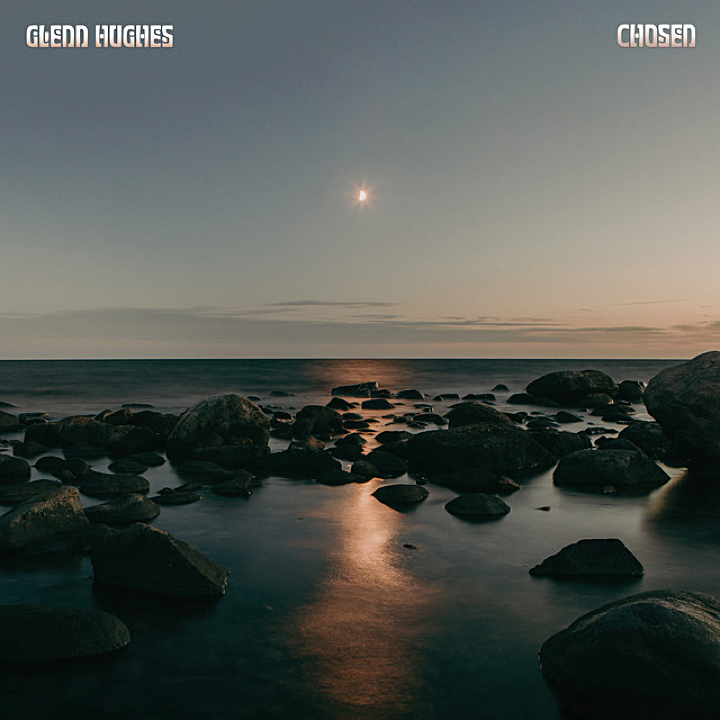 ctcfanzine's tweet photo. [REVIEW] Glenn Hughes @glenn_hughes gets a rock solid 9 rating for #CHOSEN 💿 via #RockNLoad 👉 "Chunky booming bass &amp; that unmistakable voice...  he's a phenomenon that delivers total quality &amp; remains a ROCK ICON! Superb!" 👍 #GlennHughes https://t.co/L8uARKTzAu https://t.co/eZ8v7ZoaSI