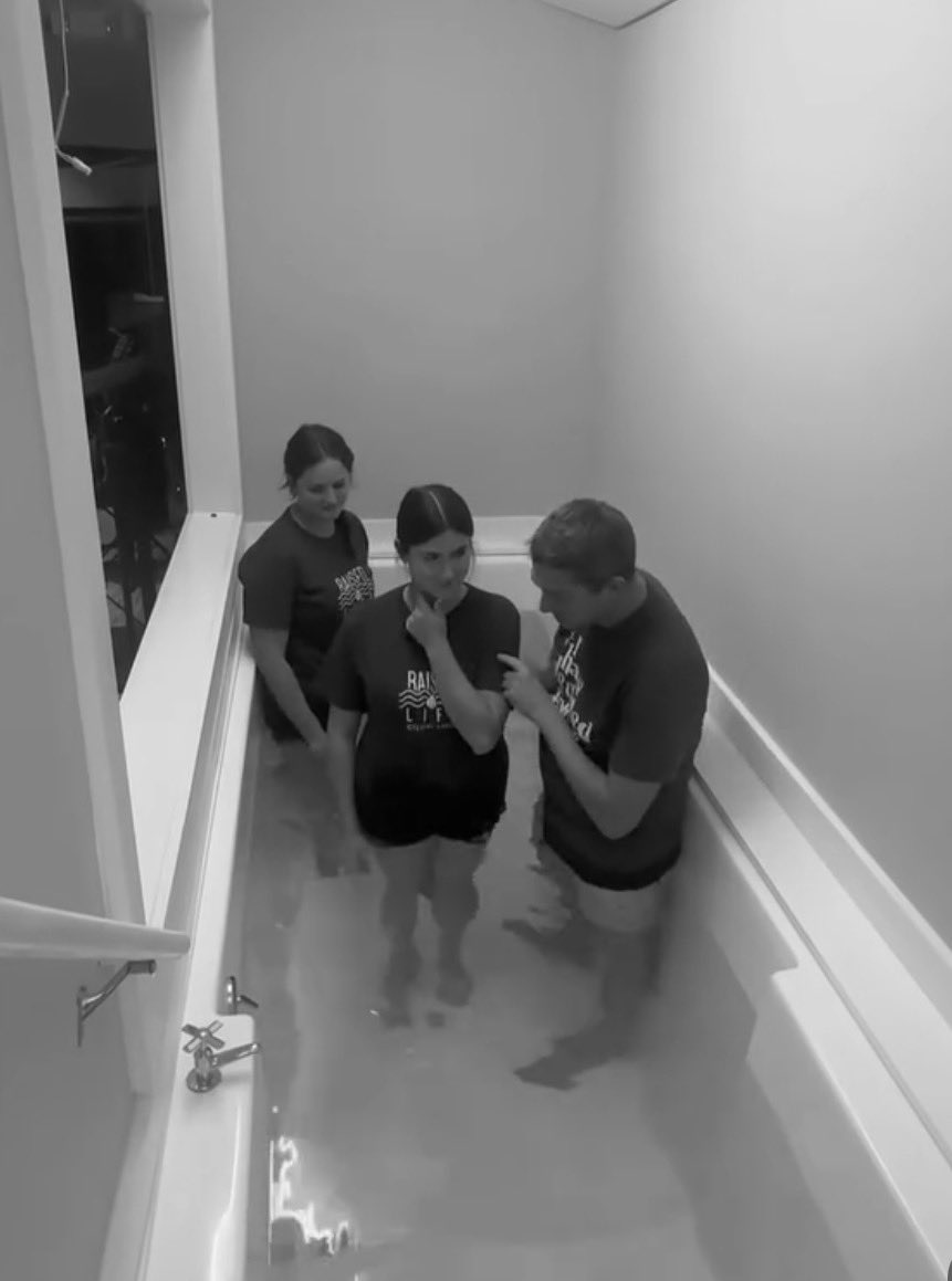 Danielle Roberts tweet media