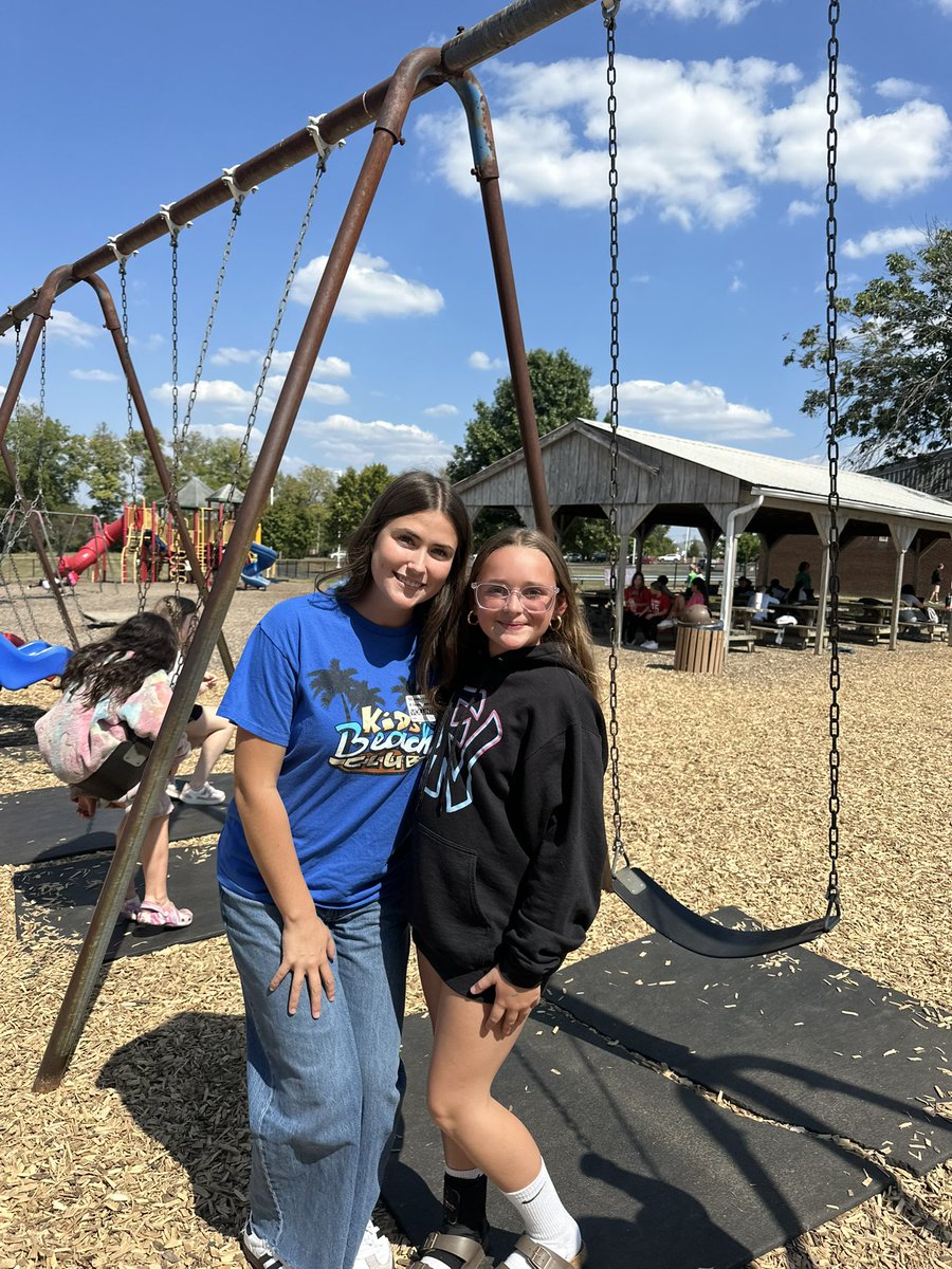 Danielle Roberts tweet media