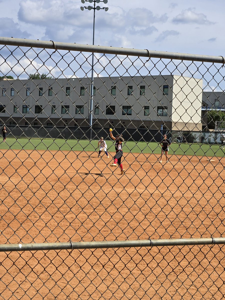 Delaney Stilwell tweet media