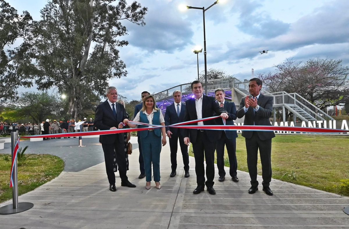 GZamoraSDE's tweet photo. Hoy junto a la intendente de la Capital, Norma Fuentes, participe de la inauguración del Parque “Mama Antula”. Un importante espacio donde se podrán desarrollar actividades para toda la familia, ubicado dentro del Parque Aguirre.
Felicitaciones al Municipio de la  Capital por esta  obra que evoca la historia y legado de nuestra  Santa Argentina y Santiagueña!!
🔗 Conoce todo los detalles del parque Mama Antula en: https://t.co/zx4FfWyMt3

#SantiagoDelEstero #Obras