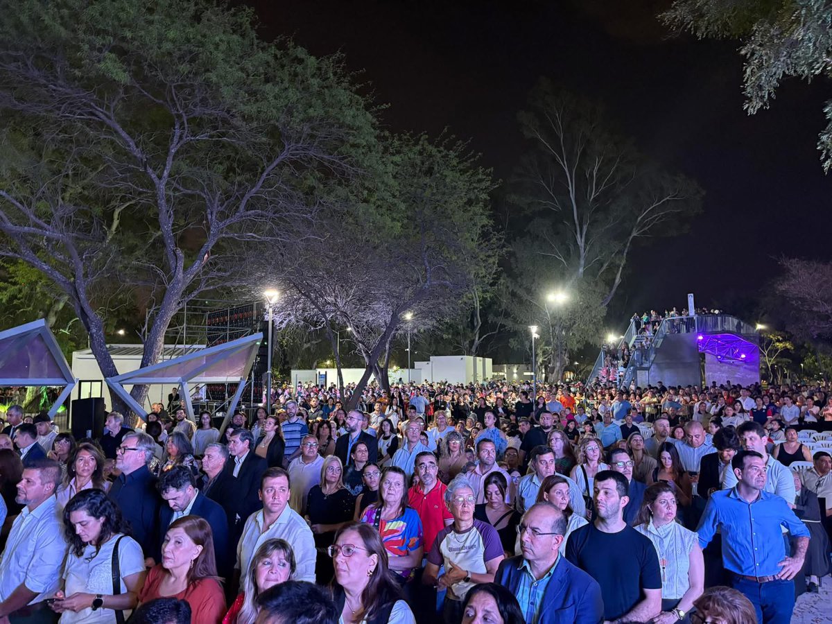 GZamoraSDE's tweet photo. Hoy junto a la intendente de la Capital, Norma Fuentes, participe de la inauguración del Parque “Mama Antula”. Un importante espacio donde se podrán desarrollar actividades para toda la familia, ubicado dentro del Parque Aguirre.
Felicitaciones al Municipio de la  Capital por esta  obra que evoca la historia y legado de nuestra  Santa Argentina y Santiagueña!!
🔗 Conoce todo los detalles del parque Mama Antula en: https://t.co/zx4FfWyMt3

#SantiagoDelEstero #Obras