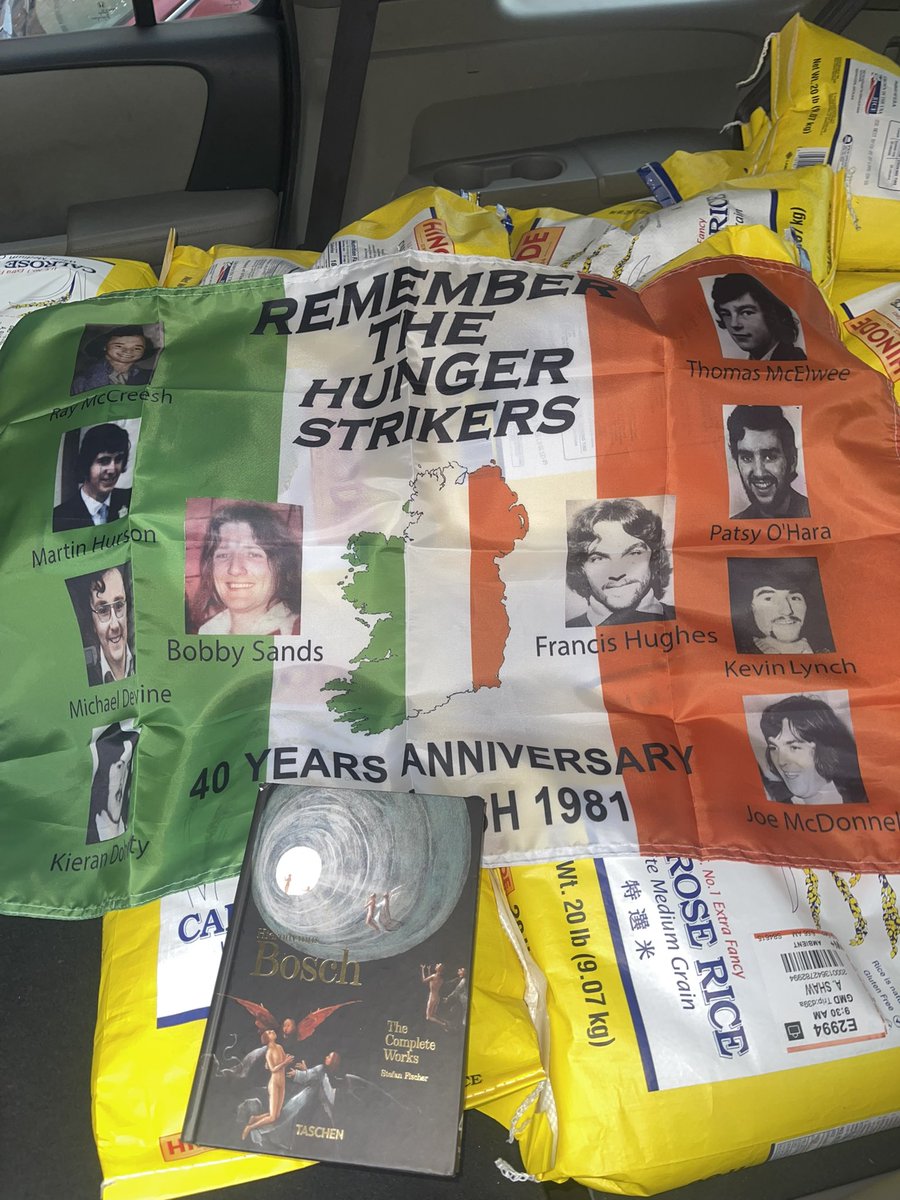 laserboat999's tweet photo. Bartender at a tavern traded me 1 Bosch (Complete Works), 1 Irish “Hunger Strike” Flag, and 2 pints of Guinness for 40lbs of rice https://t.co/xP23Z1hePb