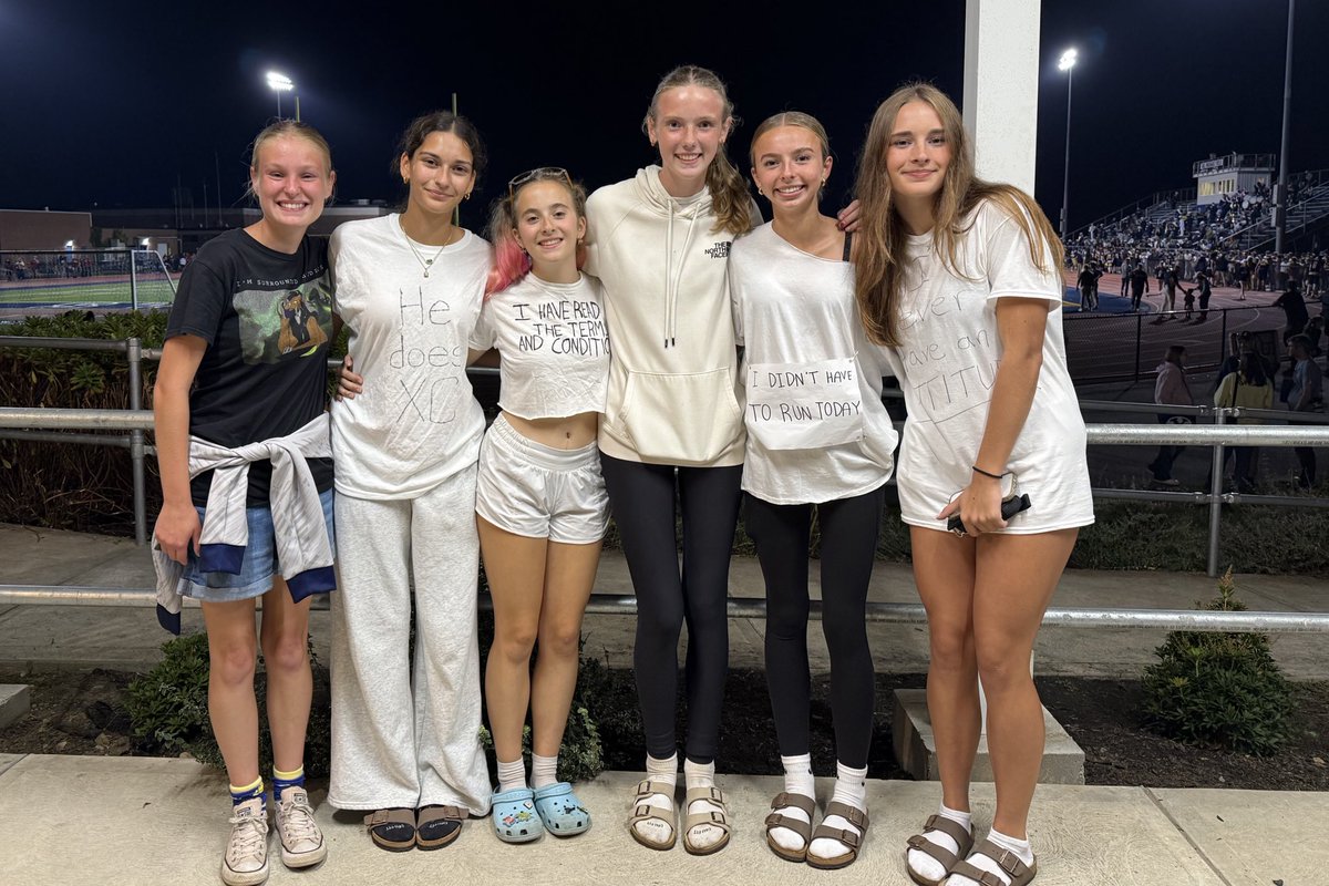 Huge thank you to the Ledyard Girls Cross Country team (a few of them in pic) and many other helpers who volunteered their time working tirelessly in the concession stand tonight.  We couldn’t have done it without you!!!!@ledyardsports
