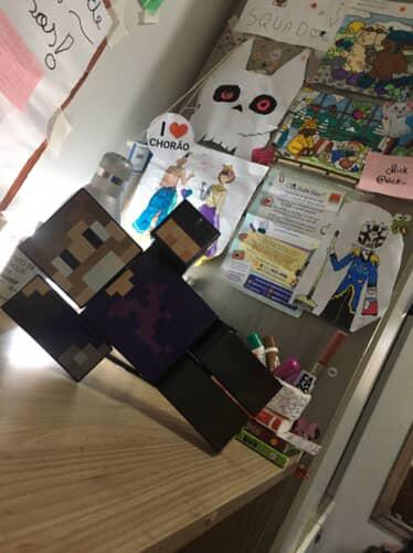 é a Lari squader bb tweet media