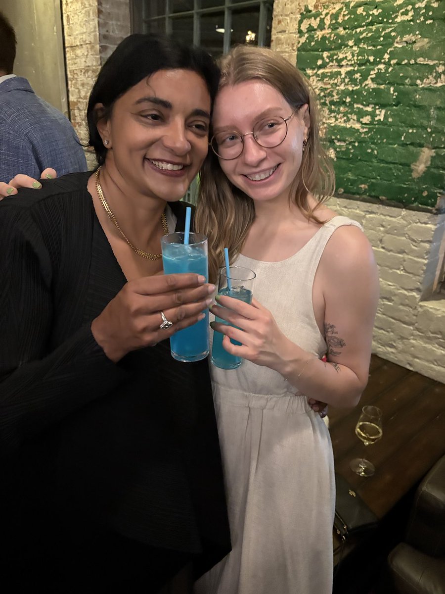 Lisa Tracy tweet media