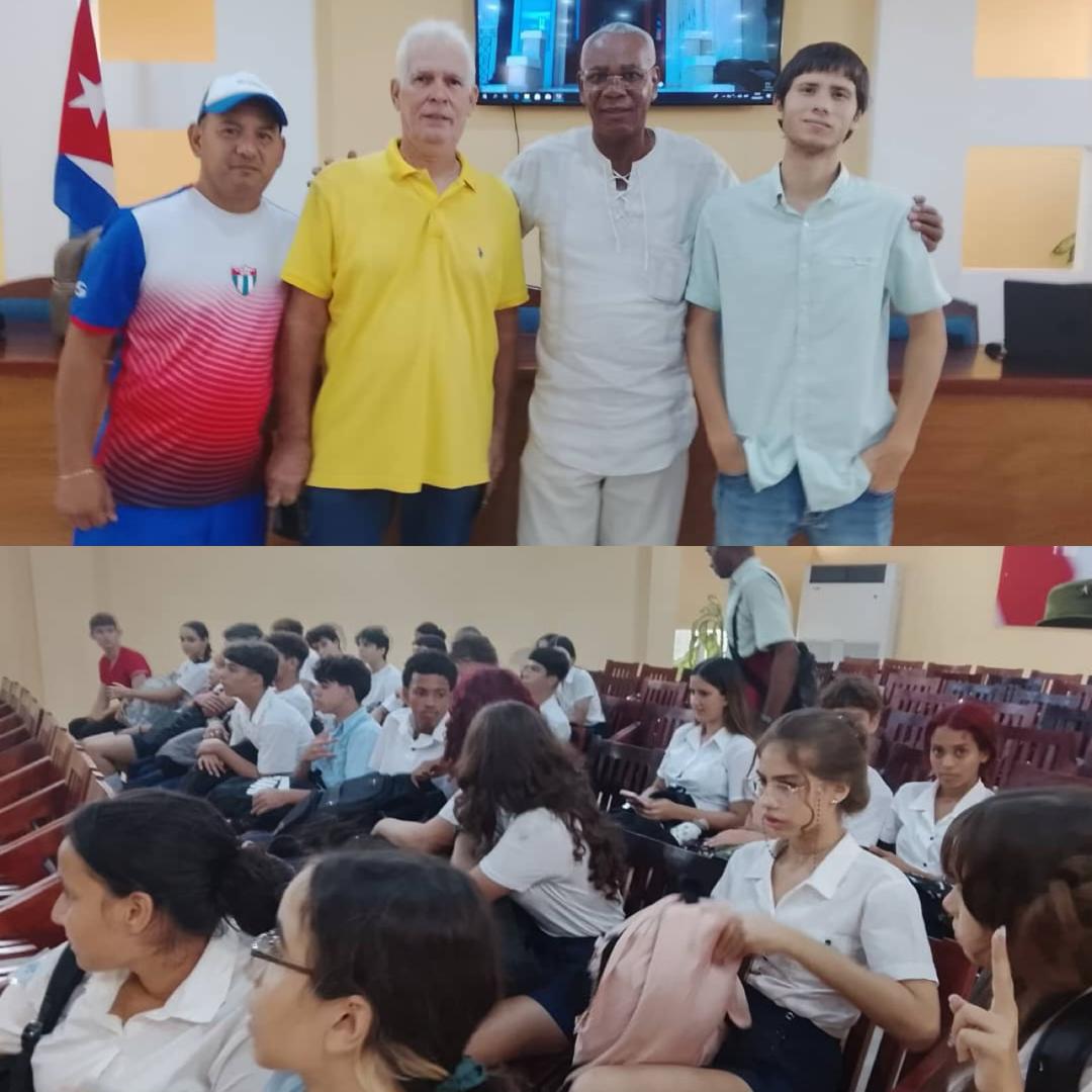 Hoy en la Tribuna Antiimperialista, amigos comentaristas del Deporte unidos a los compañeros del Centro Fidel Castro, comparten experiencias junto a estudiantes del IPU Tomás David de Plaza de la Revolución.
#LaHabanaViveEnMí 
#LaHabanaViveEnMí