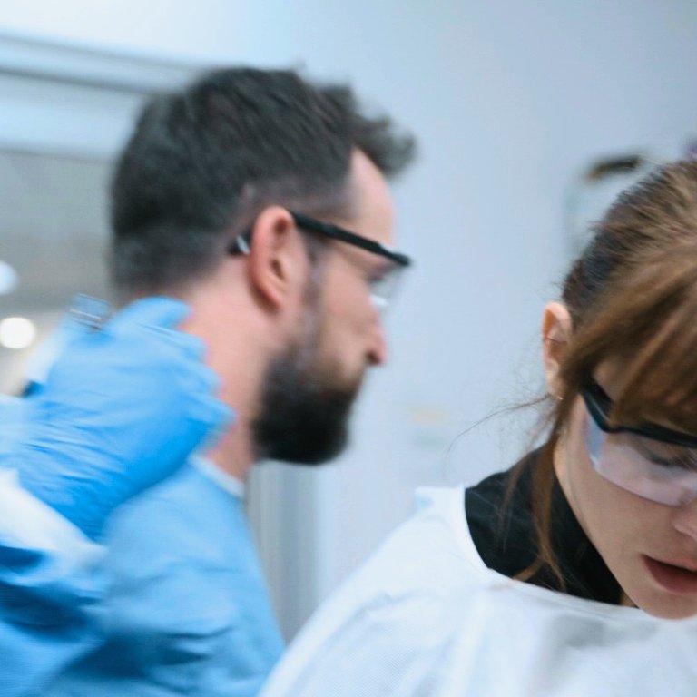 arbitrarily tweet media