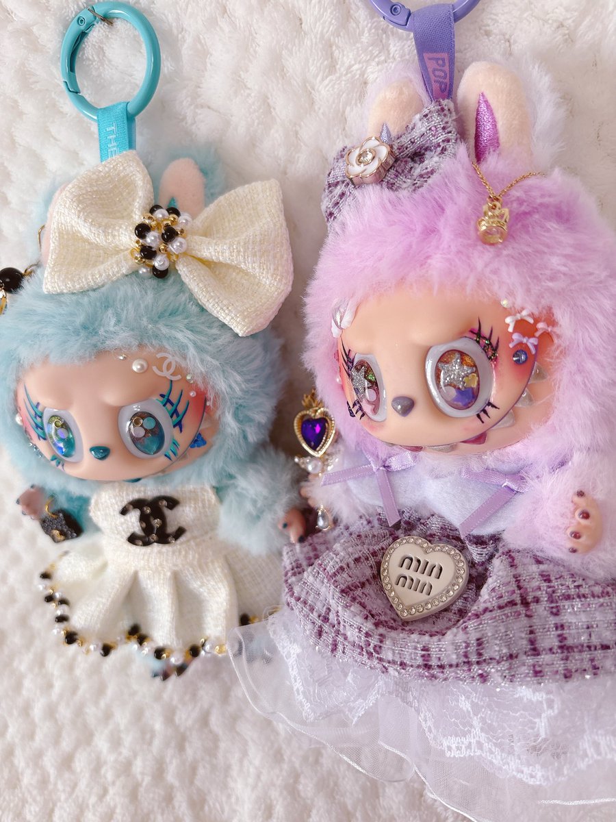 erinanails's tweet image. お客様のラブブちゃん

衣装も持ち込みして下さったのを

ビーズやチュチュ
リボンもカスタム

お顔はカラコン
まつげ、ネイル

デコレーション♡

#ラブブデコ#ラブブ#ラブブカスタム#labubu