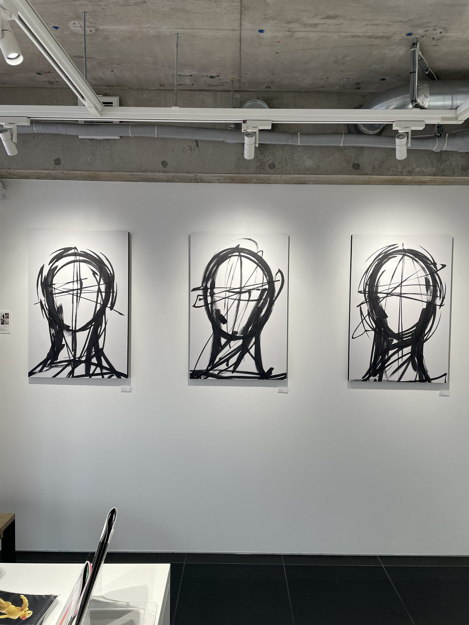 各種公募展入選作家による現代アートリアリズム作品　『ビートル』 各種公募展入選作家による現代アートリアリズム作品 『ビートル