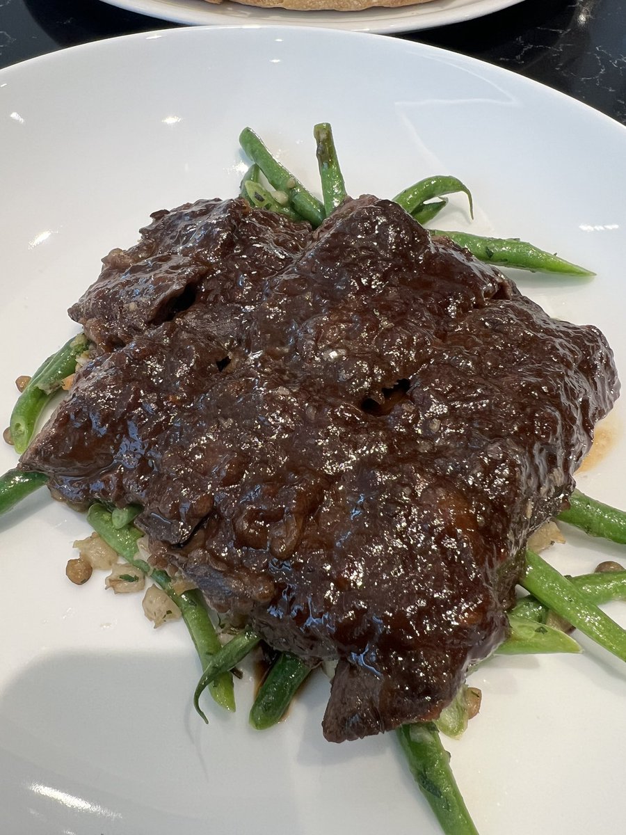 #Wagyu Bistro’s steak with greens 😎 tasty and delicious #FridayVibes #CafeFood #Foodie