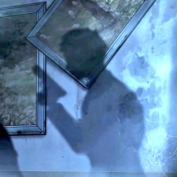 ここ歩きスマホ