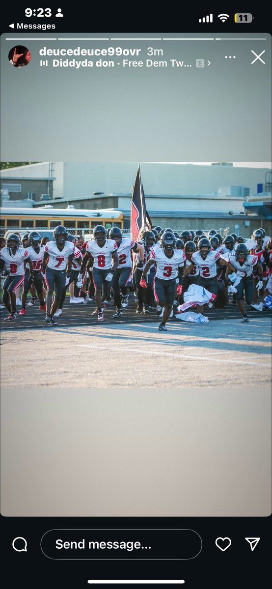 Thankful to be able to play the game I love with a amazing team and be coached by great coaches #ThankfulThursday