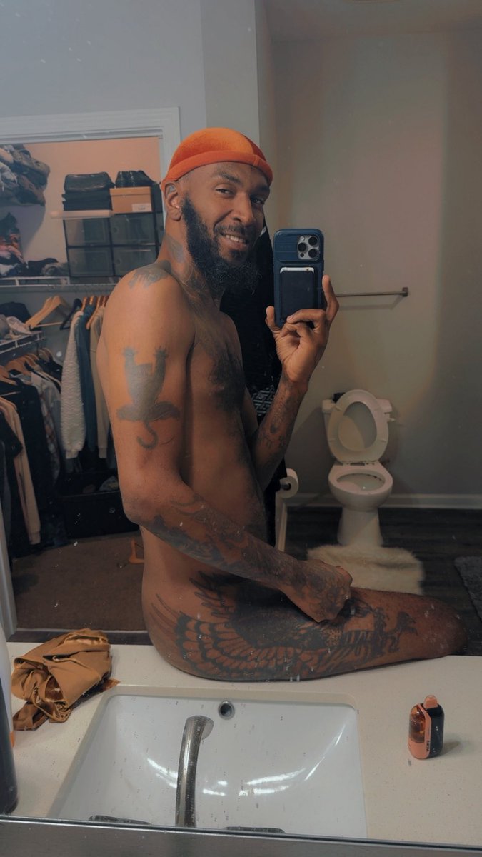 InkdUpPapi69's tweet image. Hey Yah’ll, It’s Been Awhile 😝😈