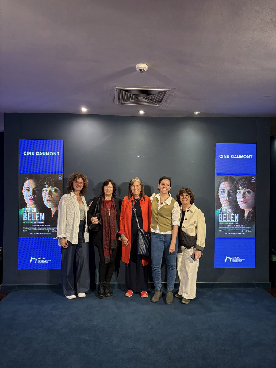 Claudia Piñeiro 💚 🧡 (@claudiapineiro) on Twitter photo Impresionante “Belén” de <a href="/FonziDolores/">Loles</a> 👏👏👏Vayan al cine a verla este fin de semana. Lleven pañuelos. Orgullosa de <a href="/anaecorrea/">Ana Correa</a> , Leticia Cristi y Laura Paredes. Y obvio híper híper orgullosa de Belén y de <a href="/Sole_Deza/">Sole Deza 🕸</a> Impresionante “Belén” de <a href="/FonziDolores/">Loles</a> 👏👏👏Vayan al cine a verla este fin de semana. Lleven pañuelos. Orgullosa de <a href="/anaecorrea/">Ana Correa</a> , Leticia Cristi y Laura Paredes. Y obvio híper híper orgullosa de Belén y de <a href="/Sole_Deza/">Sole Deza 🕸</a>