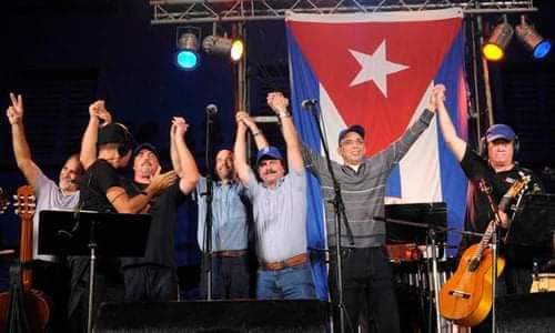 GHNordelo5's tweet photo. Mañana vibrará la escalinata. ¡Éxitos, maestro! #SilvioRodriguez #Cuba #CDRCuba #65AñosCDR https://t.co/371rbtSreK