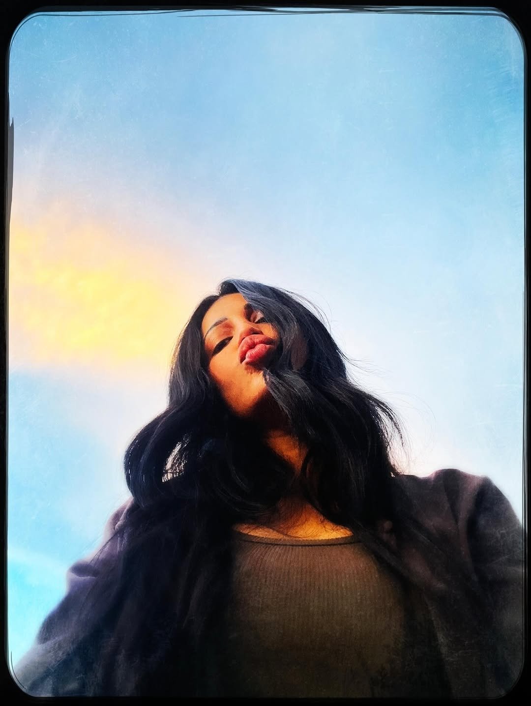 G1LXYcPaQAAEYWQ?format=jpg&name=large