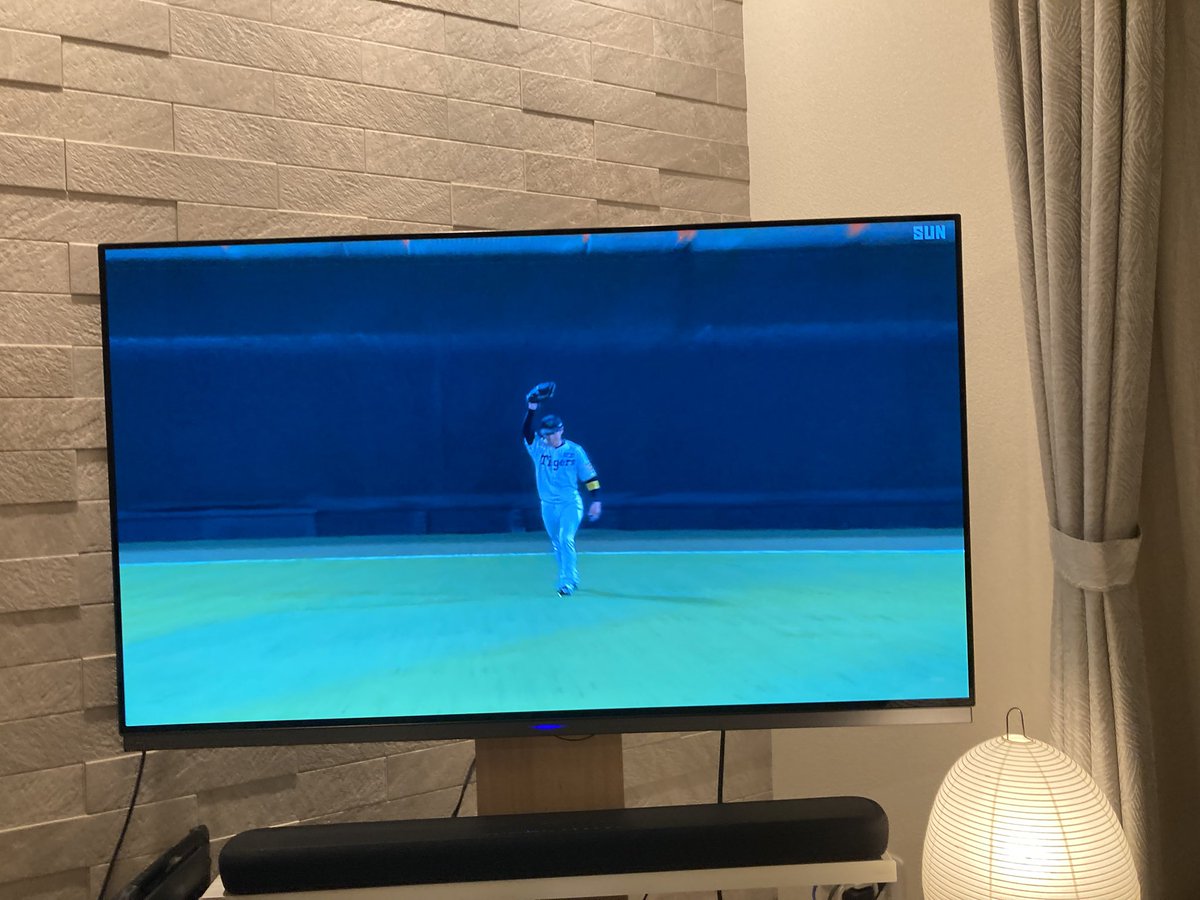 kon_fox_design's tweet image. 今更ですが。。。
阪神タイガースが史上最速でのリーグ優勝を果たしましたね🥹　
交流戦7連敗の時は、このまま一生勝てないんじゃないかと絶望していましたが、今年のタイガースは強すぎた！後半は、強すぎて物足りないとゆう贅沢な気持ちを持ってしまうくらい😳CSも楽しみです😎