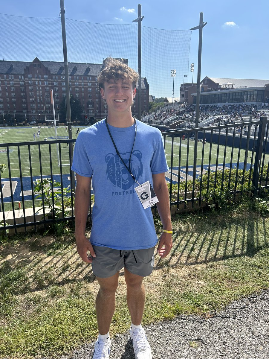 ColtonLess's tweet image. Thank you to the Georgetown football staff for the amazing gameday visit this past weekend! 
I enjoyed touring your beautiful campus and watching the Hoyas compete against Lafayette. 
Good luck the rest of the season! 
@HoyasFB @CoachAmoako @CoachTreyHen @Berlin_Bears_FB…
